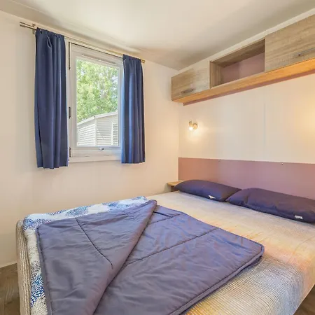 Holiday home Balatontourist Fuered-1 By Interhome *