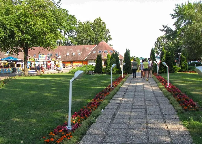 בית נופש Balatontourist Fuered-1 By Interhome באלאטונפורד