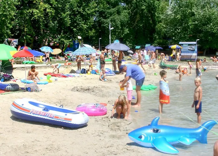 Balatontourist Fuered-1 By Interhome בית נופש באלאטונפורד